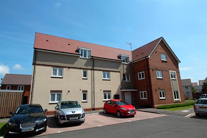 2 Bedroom Flat To Rent In Edison Place, Rugby, CV21