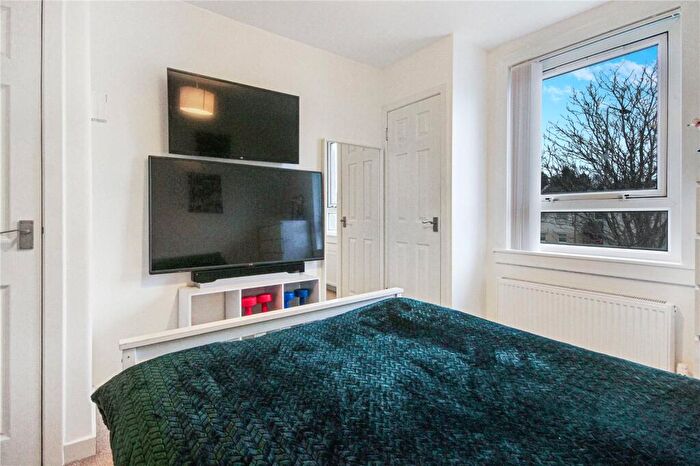 1 Bedroom Flat For Sale In Goschen Place, Broxburn, West Lothian, EH52