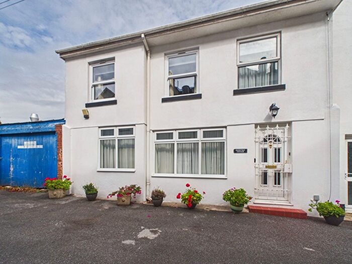 3 Bedroom Cottage For Sale In Kents Lane, Torquay, TQ1