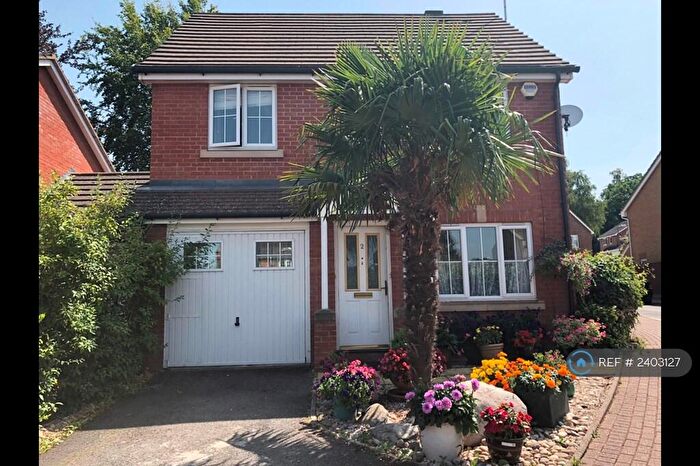 3 Bedroom Detached House To Rent In Porthallow Close, Orpington, BR6