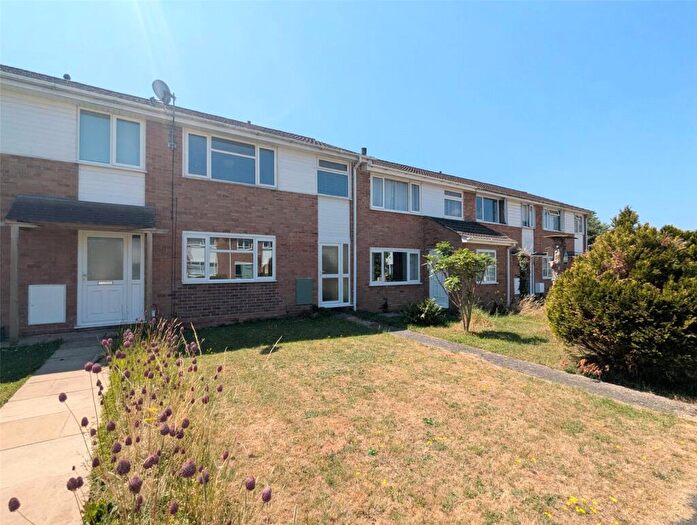 3 Bedroom Terraced House To Rent In Littledean, Yate, Bristol, BS37