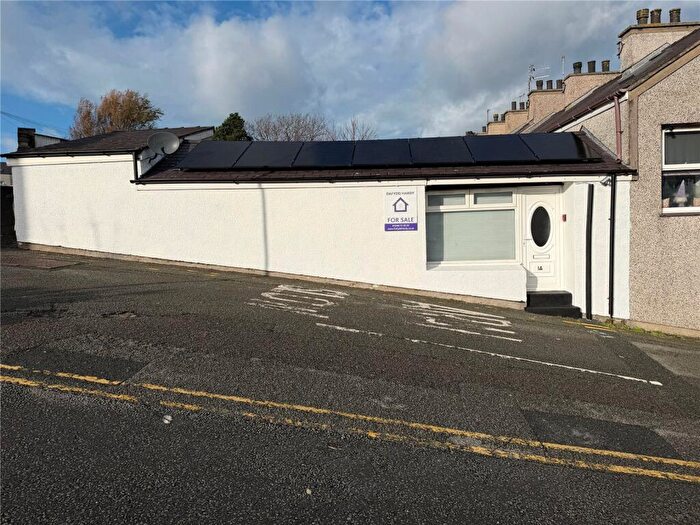 1 Bedroom End Of Terrace House For Sale In Holyhead, Isle Of Anglesey, LL65