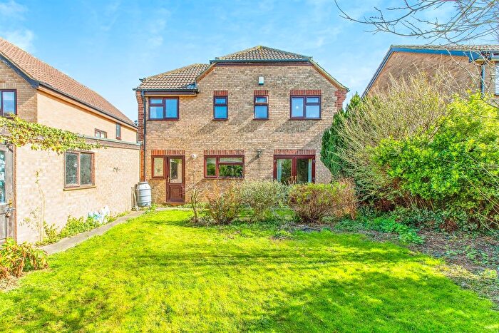 4 Bedroom Detached House For Sale In Dengaine Close, Papworth Everard, Cambridge, CB23