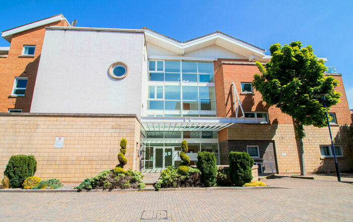 2 Bedroom Apartment To Rent In Cardiff House, Lynton Court, Century Wharf, CF10