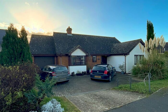 3 Bedroom Detached Bungalow To Rent In Ramsey Road, Hadleigh, Ipswich, IP7