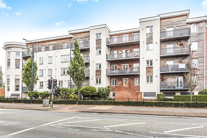 1 Bedroom Apartment To Rent In Maidenhead, Berkshire, SL6