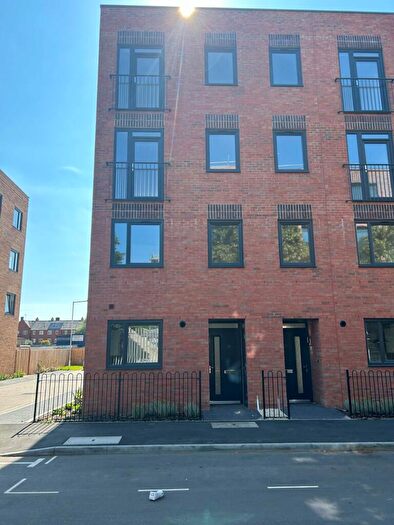 2 Bedroom Property To Rent In John Street, Derby, Derbyshire, DE1