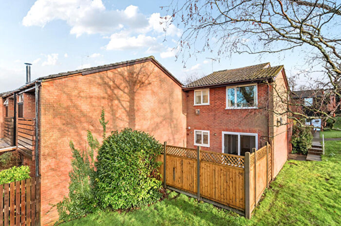 1 Bedroom Maisonette For Sale In Gainsborough, Bracknell, Berkshire, RG12