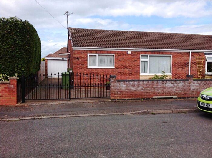 2 Bedroom Bungalow To Rent In Surrey Close, Corby, NN17