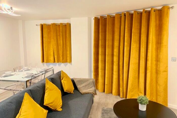 4 Bedroom Flat To Rent In Russia Lane, Bethnal Green, E2