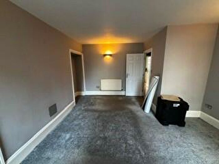1 Bedroom Flat To Rent In Ebrington Street, PL4