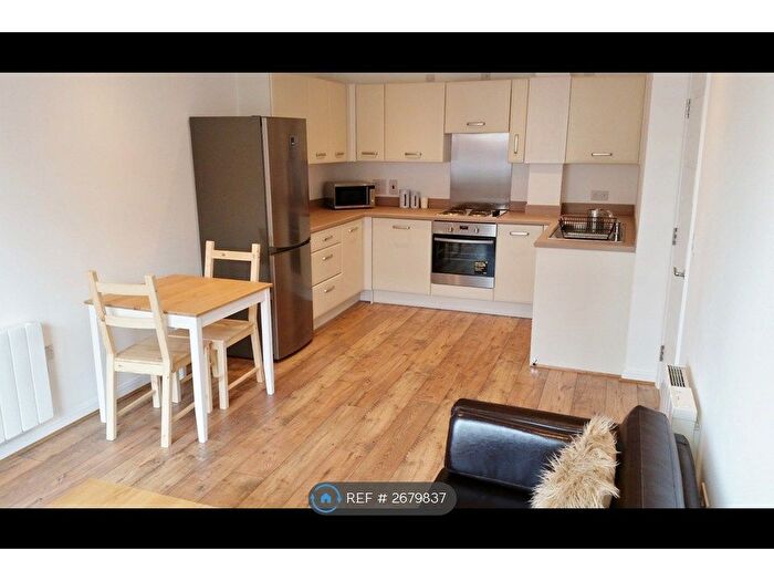 1 Bedroom Flat To Rent In West Central, Slough, SL2