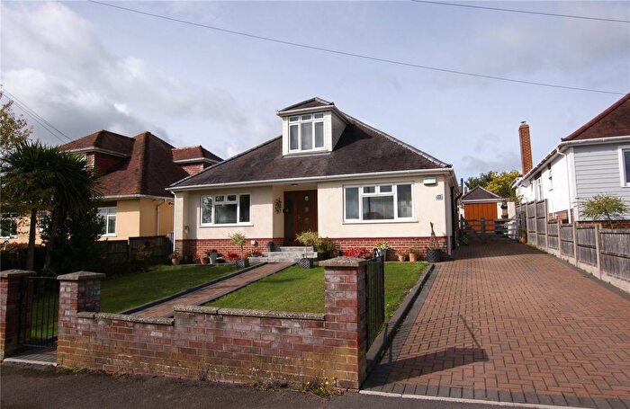 4 Bedroom Bungalow For Sale In Roman Road, Broadstone, Dorset, BH18