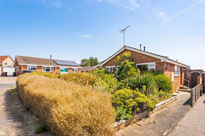 3 Bedroom Detached Bungalow For Sale In Ladyfield, Haughley, IP14
