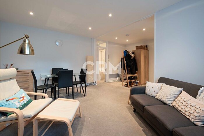 2 Bedroom Flat To Rent In Charlbert Court, Prince Albert Road, London, NW8