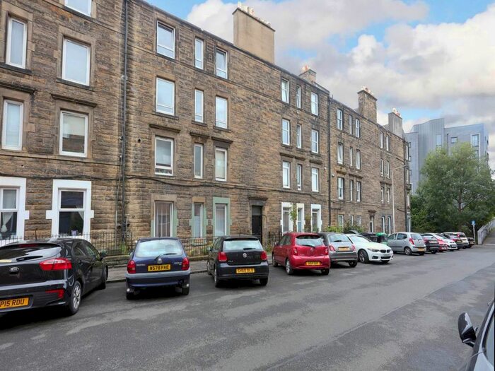 1 Bedroom Flat To Rent In Albion Terrace, Edinburgh, EH7