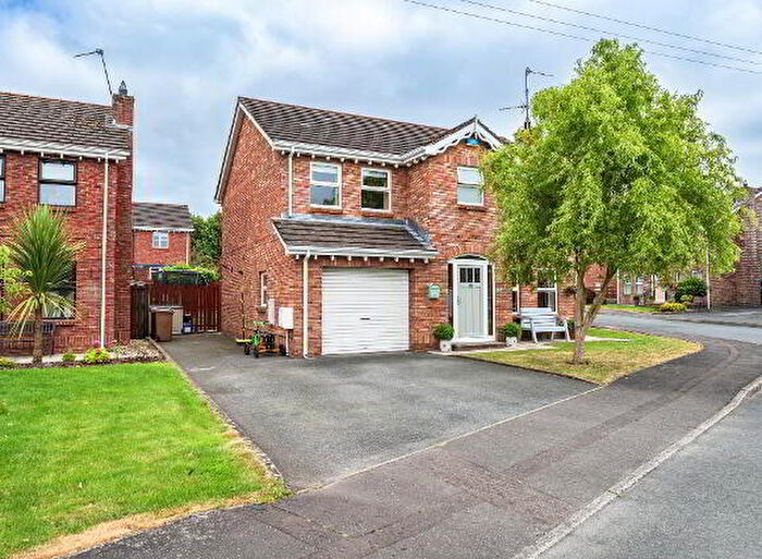 4 Bedroom Detached House With Garages For Sale In Old Forge, Magheralin, BT67