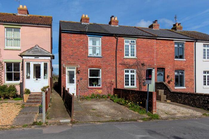 3 Bedroom Terraced House For Sale In Commonside, Westbourne, PO10