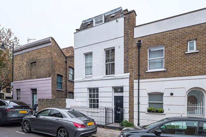 4 Bedroom House For Sale In Balfe Street, Islington, N1