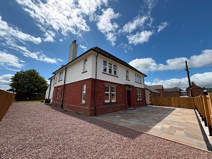4 Bedroom Detached House To Rent In Stoneknowe House, Stoneknowe, CA6