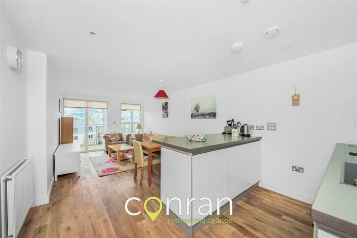 1 Bedroom Apartment To Rent In Seren Park Gardens, Blackheath, SE3