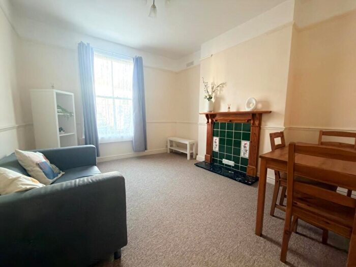 2 Bedroom Apartment To Rent In High Street, Twerton, Bath, BA2