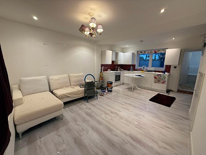 2 Bedroom Semi-Detached House To Rent In Rowney Road, Dagenham, RM9