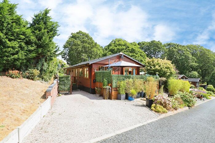 2 Bedroom Park Home For Sale In Dowles Road, Bewdley, DY12