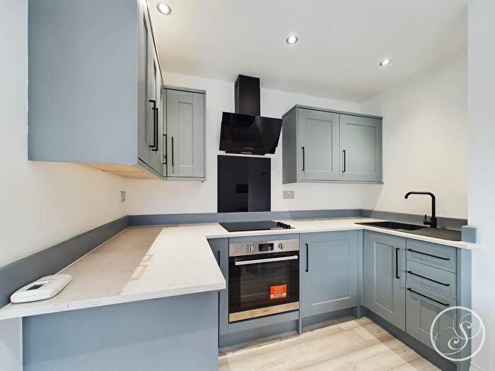 2 Bedroom Flat To Rent In Cheltenham Mount, Harrogate, HG1