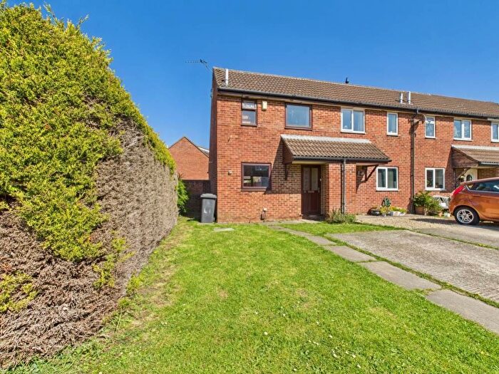 1 Bedroom End Of Terrace House To Rent In Beaumont Road, Longlevens, Gloucester, GL2