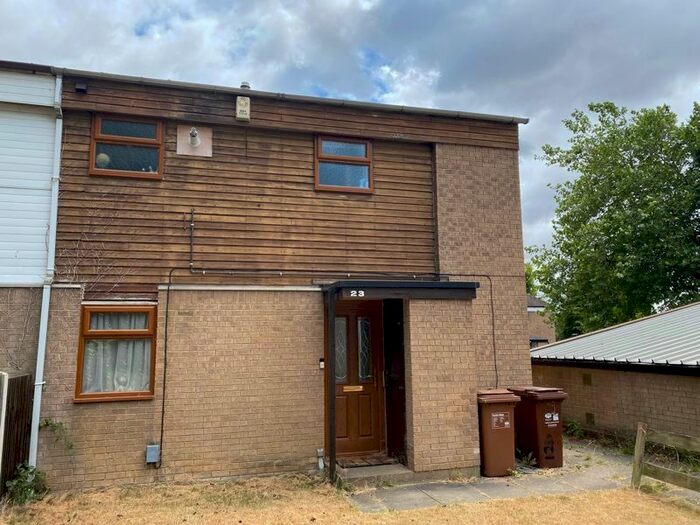 2 Bedroom End Of Terrace House To Rent In Celeborn Place, Abington, Northampton, NN3