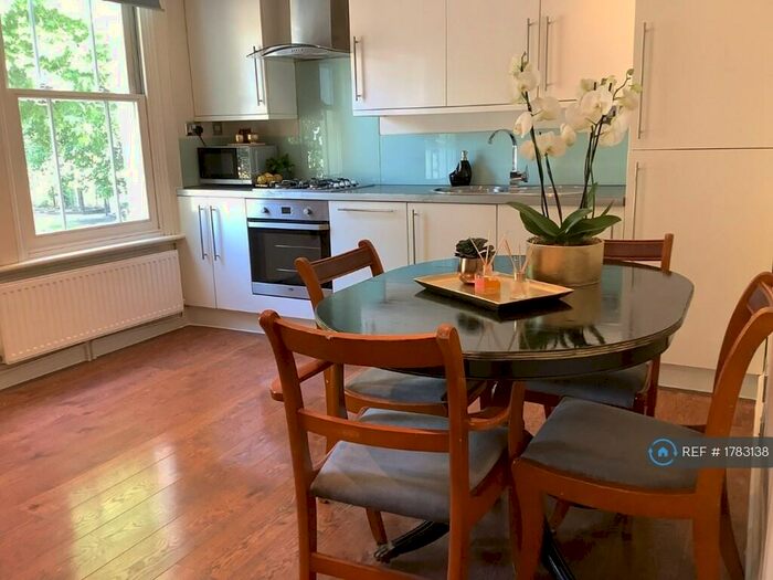 2 Bedroom Flat To Rent In Argyle Road, London, E1