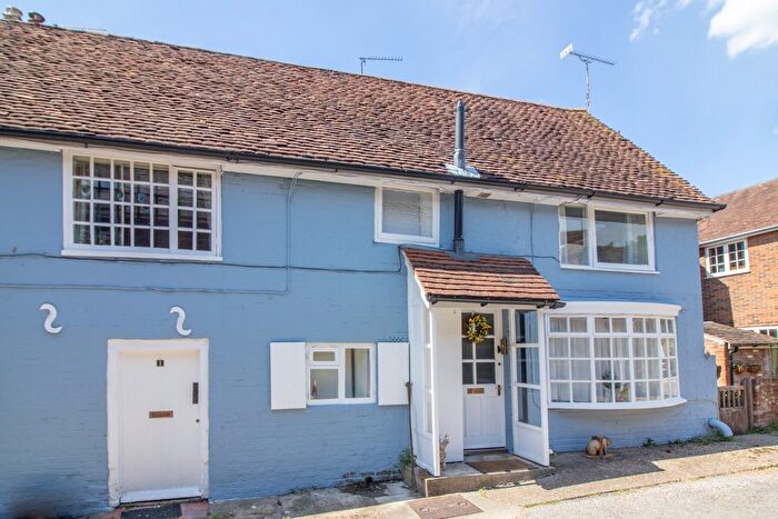 3 Bedroom Terraced House To Rent In Bay Tree Yard, West Street, Alresford, Hampshire, SO24