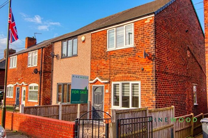 3 Bedroom Semi Detached House For Sale In Coronation Road, Brimington, S43