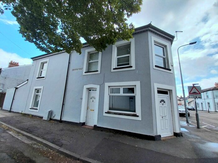 2 Bedroom Property To Rent In Bradford Street, Cardiff, CF11