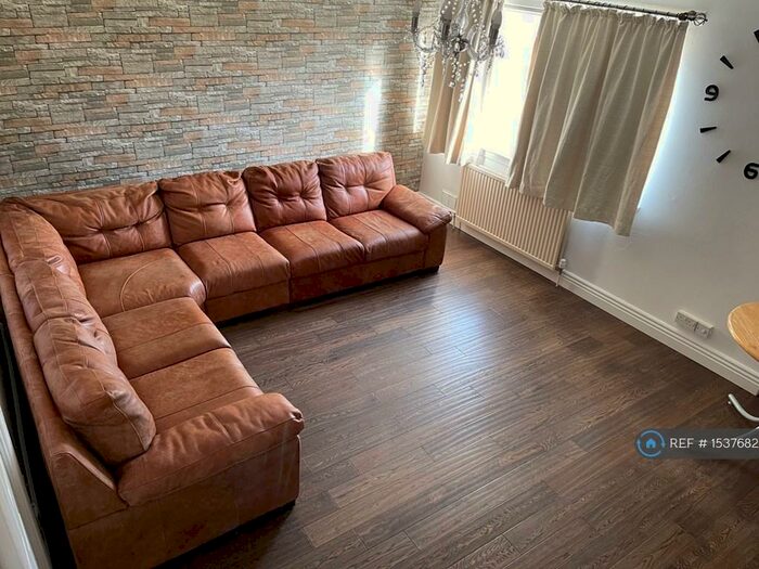 3 Bedroom Terraced House To Rent In North Anderson Drive, Aberdeen, AB16