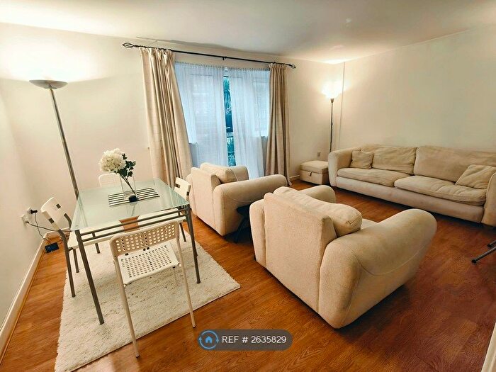 2 Bedroom Flat To Rent In Menai Place, London, E3