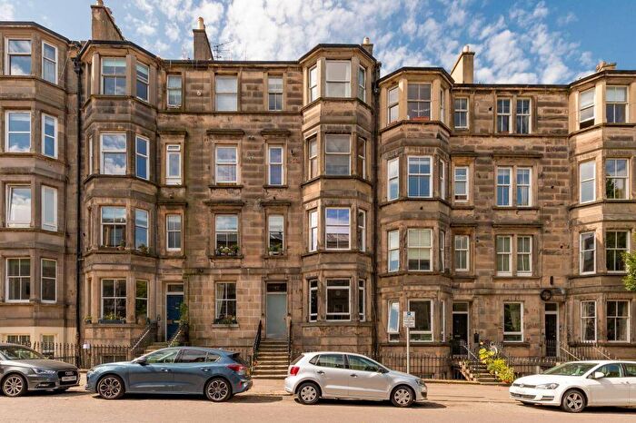 1 Bedroom Flat For Sale In / Brunswick Street, Edinburgh, EH7