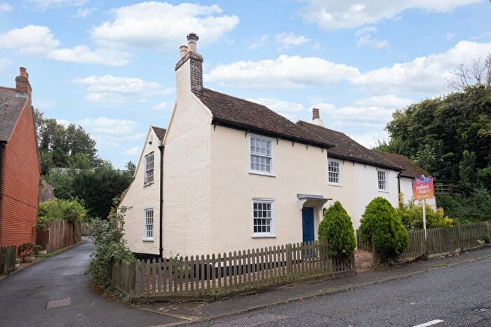 3 Bedroom Semi-Detached House For Sale In Bolts Hill, Chartham, Canterbury, Kent, CT4