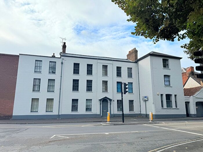 1 Bedroom Flat To Rent In Mary Street, Taunton, TA1