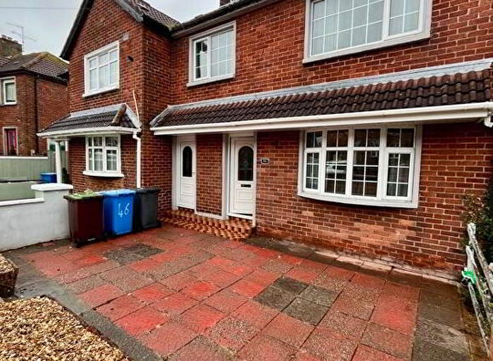 3 Bedroom Terrace House For Sale In Leenan Gardens, Derry/Londonderry, BT48