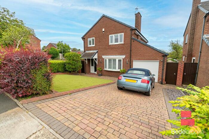 4 Bedroom Detached House For Sale In Haverley Drive, Seaham, SR7