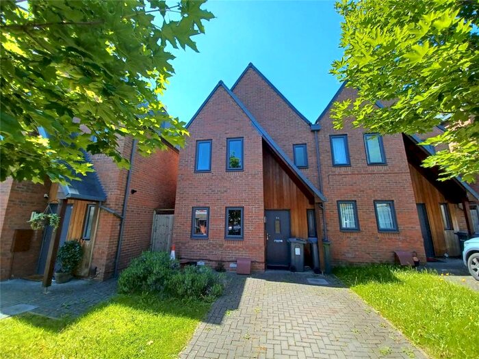 3 Bedroom Semi-Detached House To Rent In Holland Street, Sutton Coldfield, West Midlands, B72