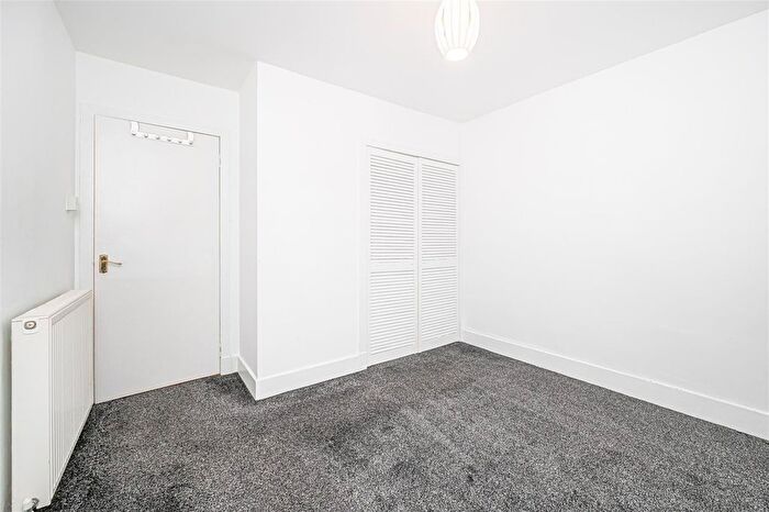 5 Bedroom Detached House For Sale In Spion Kop, Leslie Road, Scotlandwell, KY13