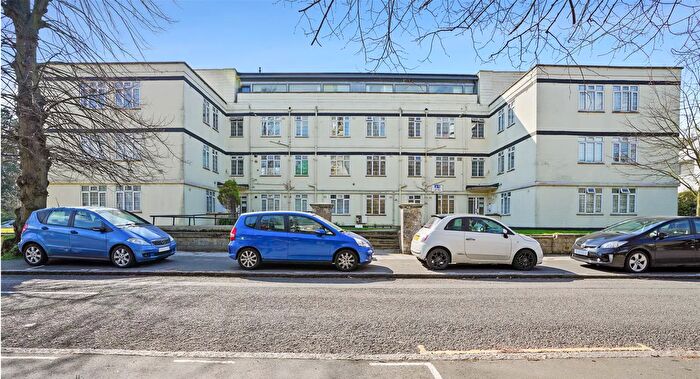 3 Bedroom Flat To Rent In Thornbury Court, Church Road, TW7