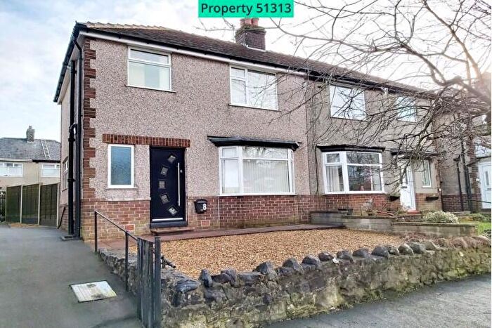 3 Bedroom Semi-Detached House To Rent In Milnbank Avenue, Buxton, SK17