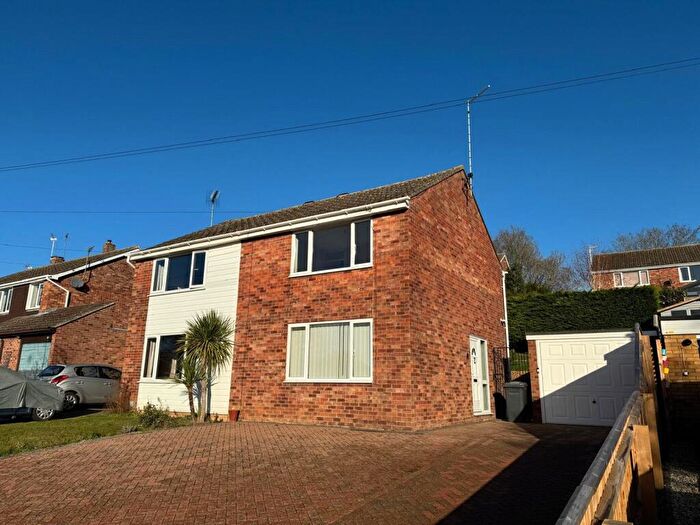 2 Bedroom Semi Detached House To Rent In Maltward Avenue, Bury St. Edmunds, Suffolk, IP33