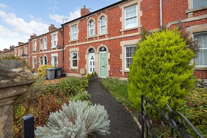 3 Bedroom Terraced House For Sale In Drynham Road, Trowbridge, BA14