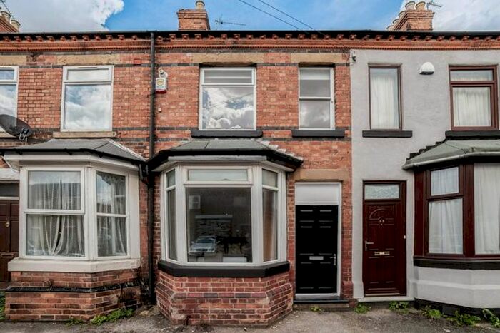 4 Bedroom Terraced House To Rent In Windsor Street, Beeston, Nottingham, NG9