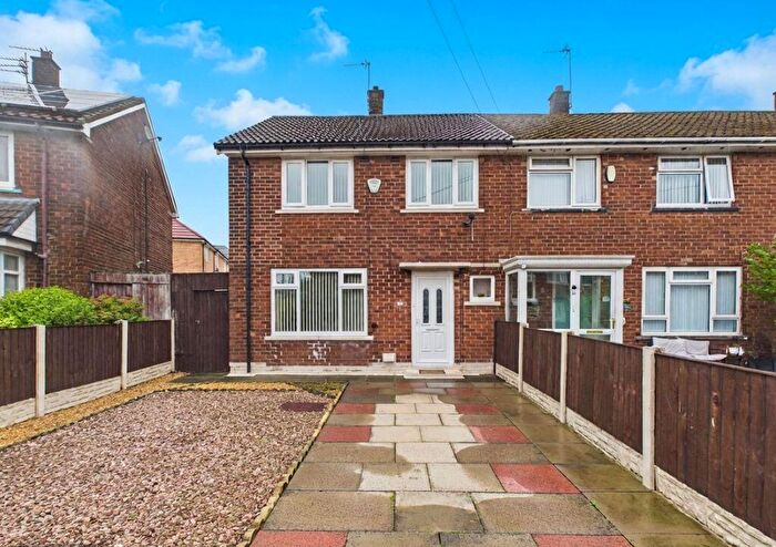 3 Bedroom End Of Terrace House For Sale In Greenheys Road Little Hulton Manchester, M38